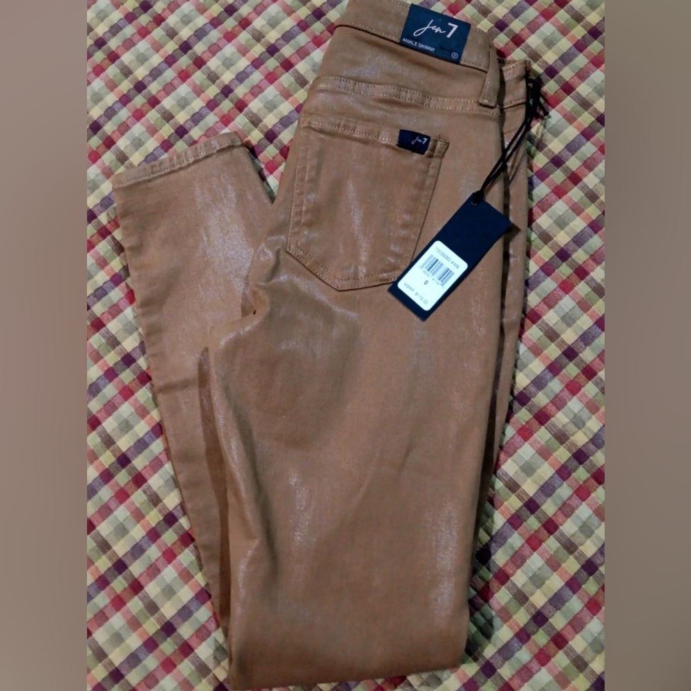 Jen 7—7 For All Mankind